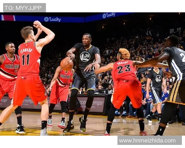 勇士与开拓者激战G2赛季季后赛精彩回顾与分析